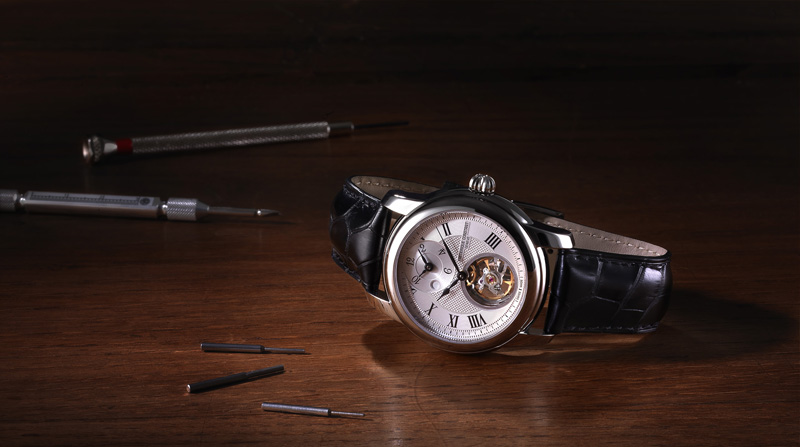 Heart Beat Manufacture GMT Automatic