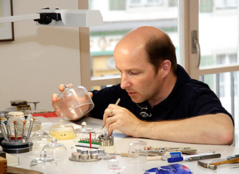 Kari Voutilainen in his workshop