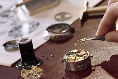 TAG Heuer watch mechanism assembly