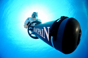 Divers: the researchers of underwater and Blancpain