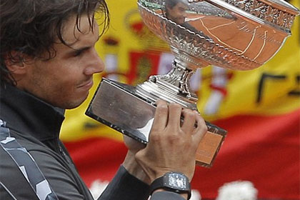 The bartender, who stole the watch of the famous tennis player Rafael Nadal, was sentenced to six months in prison