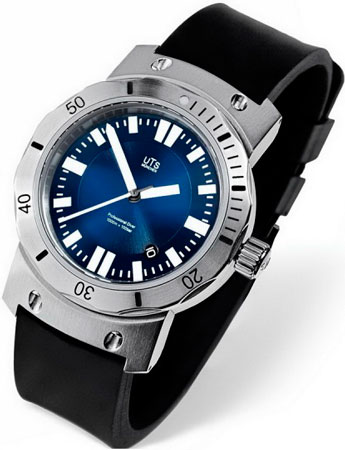 1000m GMT V2 watch