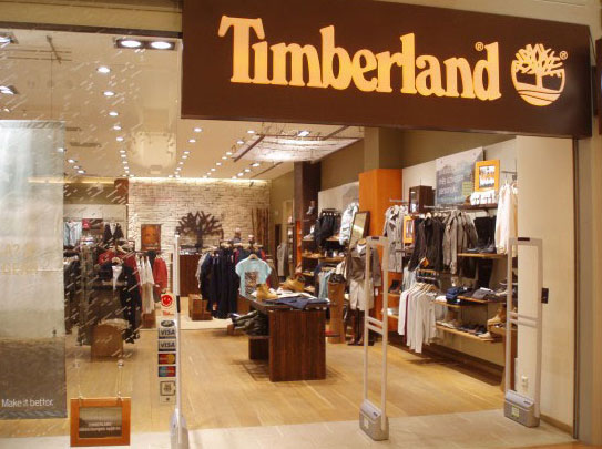 great lakes crossing timberland store