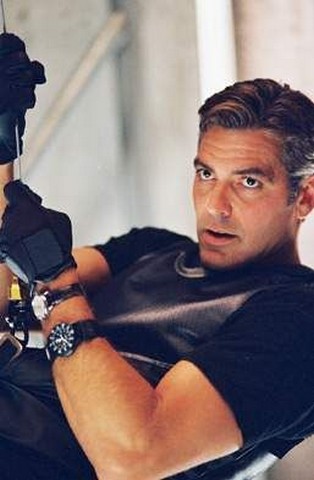 Ocean's Eleven: George Clooney with Luminox Original Navy SEAL 3901 watch