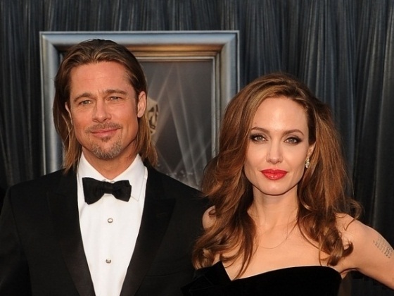 Brad Pitt bought Angelina Jolie Patek Philipp watch for $ 400.000