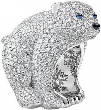 ring in the form of a polar bear