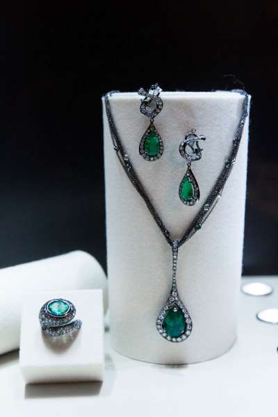 Extraordinary jewelry collection