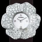wristwatch Chanel Or blanc 18 carats / Pétales pavées diam